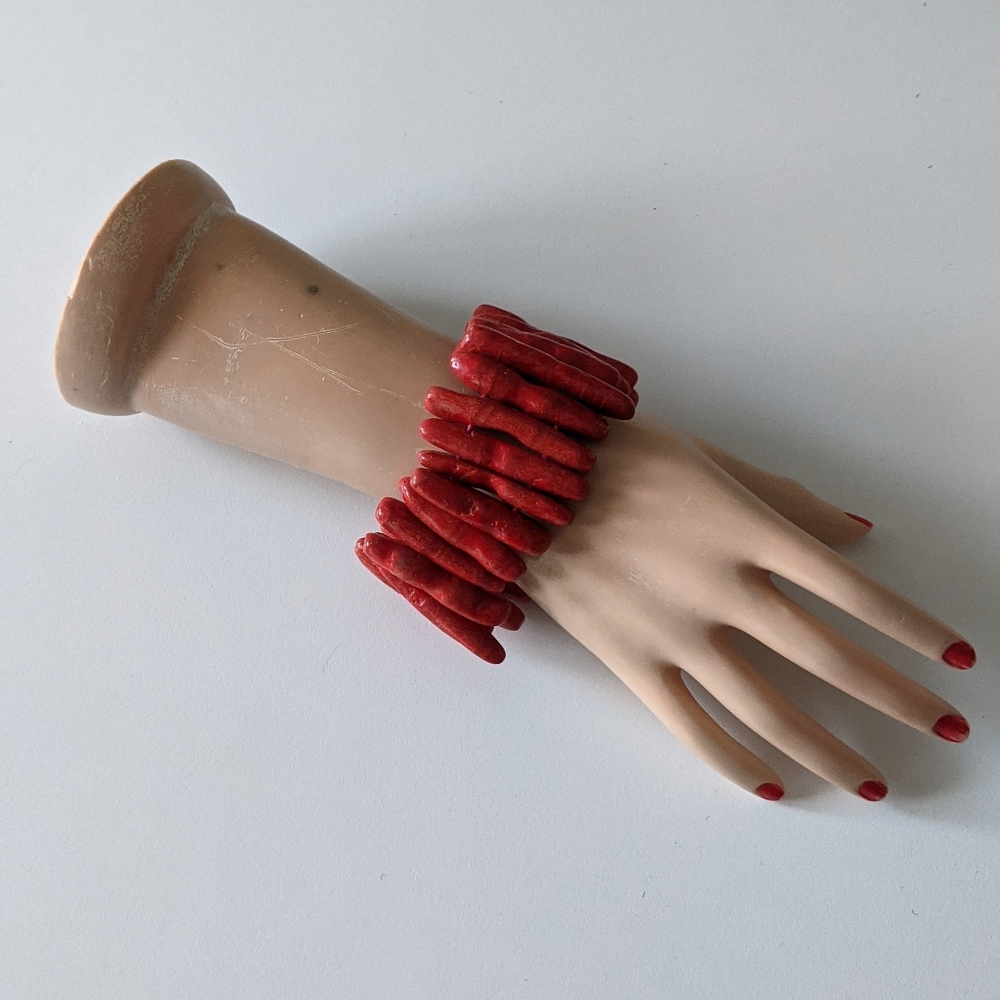 Vintage Red Stem Coral Stretch Bracelet - Picture 6 of 6